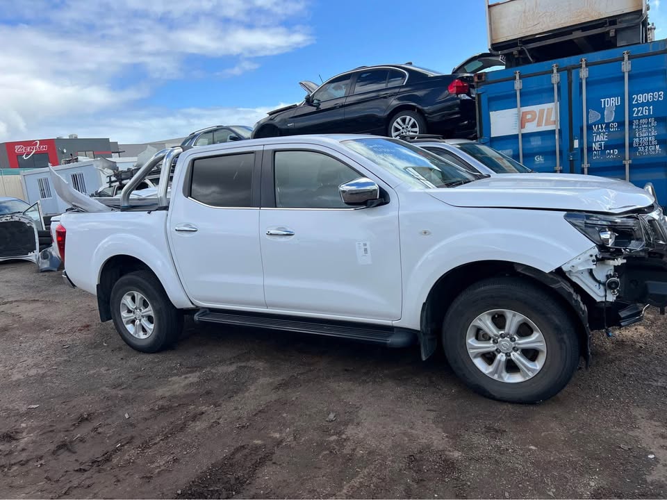 WRECKING NP300 NISSAN NAVARA 2019 RWD (Zone4 Line2)