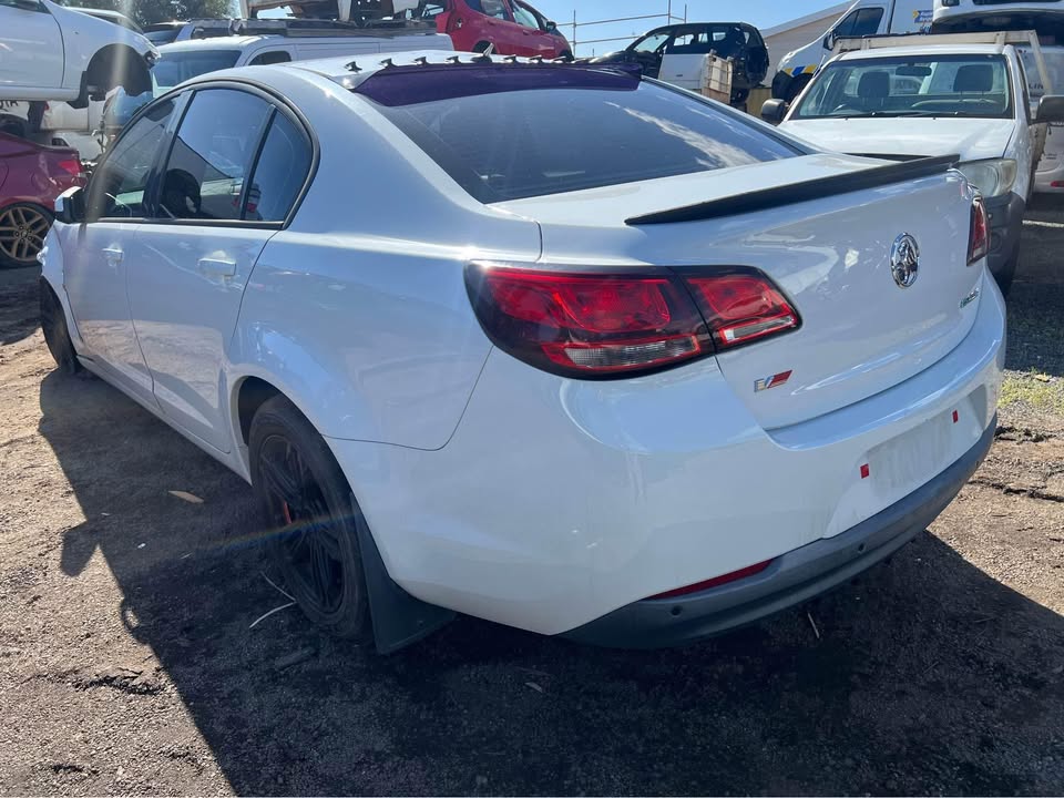 Wrecking Holden commodore Vf Perth Wrecking Holden commodore Vf Perth