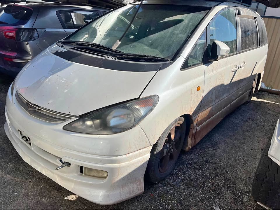 pcr-Toyota Estima 2005 wrecking Removed Toyota Estima
